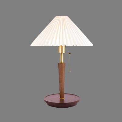 BowLift | Elegant Lamp from Natural Wood