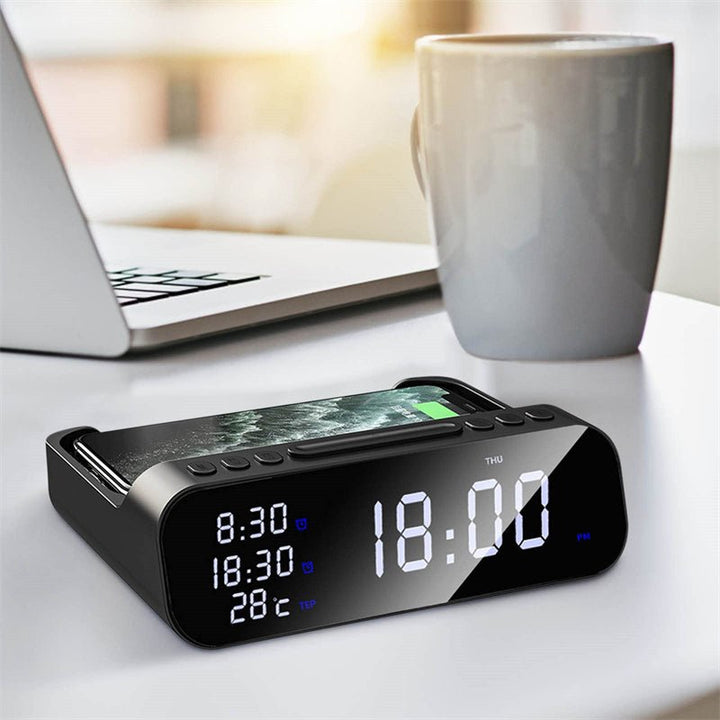 ChargeTime Pro – Digital alarm clock with wireless charging and large display Bowlift