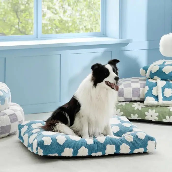 AquaRest • Waterproof Dog Bed for Indoor & Outdoor Comfort - Dog Bed - BowLift