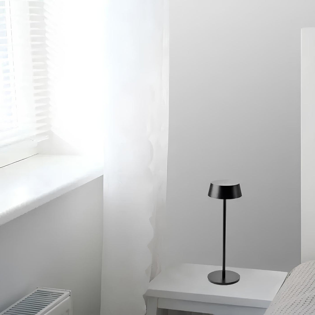 BowLift | Sleek Modern Table Lamp