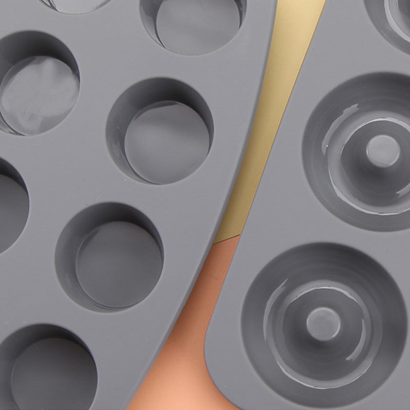 BowLift | PerfectBake – The ultimate silicone baking set for limitless creativity
