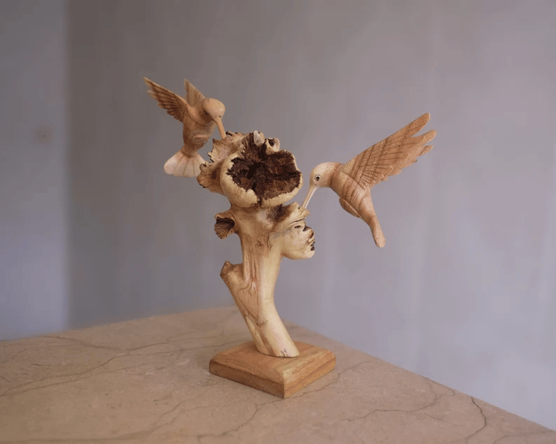 BowLift | Hummingbird Feeding on a Flower, Handmade Sculpture
