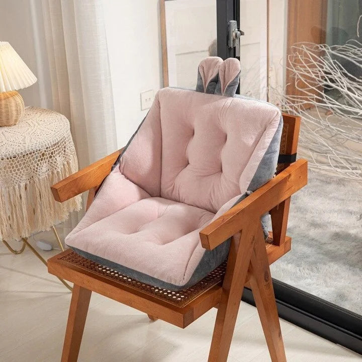 BowLift | OrthoLuxe seat cushion | Orthopedic pressure relief | Ergonomic design | Soft velvet cover 45×45 cm