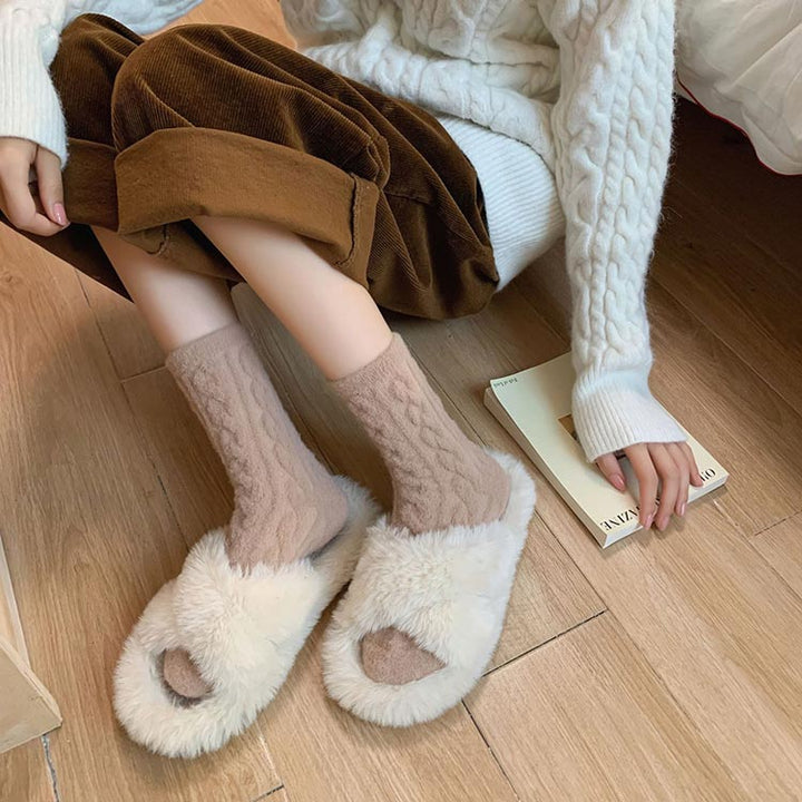 BowLift | CozyTootsie – Superior warmth and comfort for frosty feet