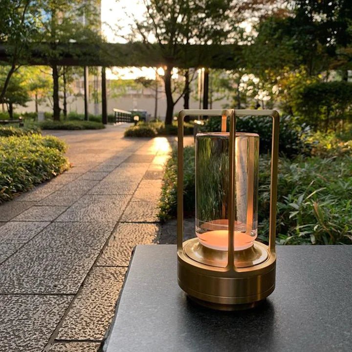 BowLift | Wireless Lantern Lamp with Crystal Shade