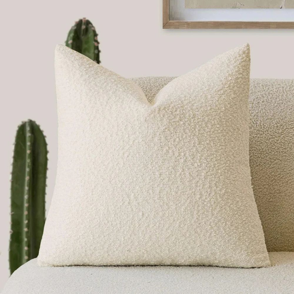 BowLift | Timeless Boucle Cushion Cover