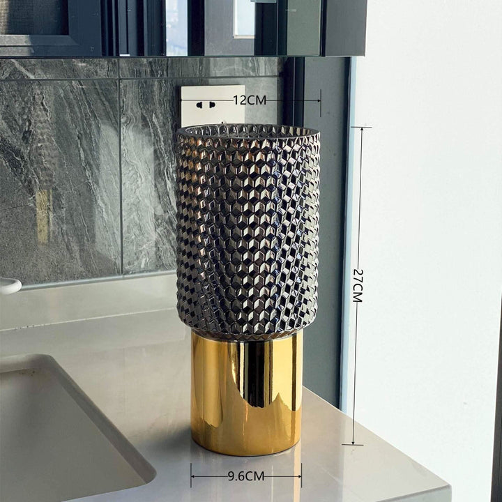 BowLift | LUNIKO – Minimalist Ceramic Vase for Modern Elegance