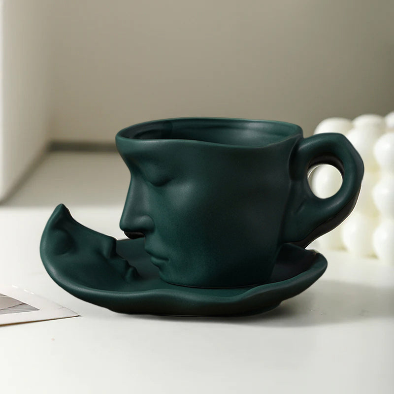 BowLift | KissMug – The fusion of art, love & coffee pleasure