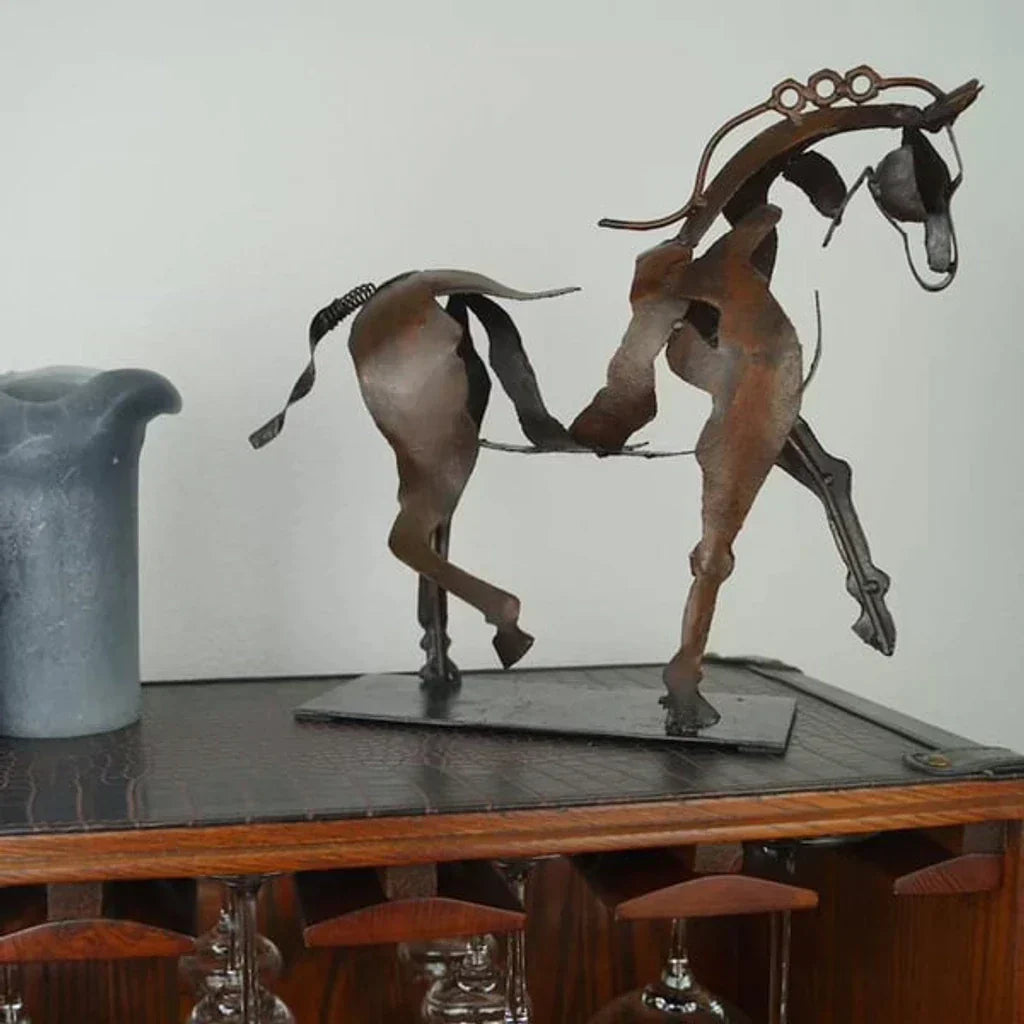 BowLift | Horse Sculpture - AdonisMetal - Rustic Elegance - Timeless Decorative Piece