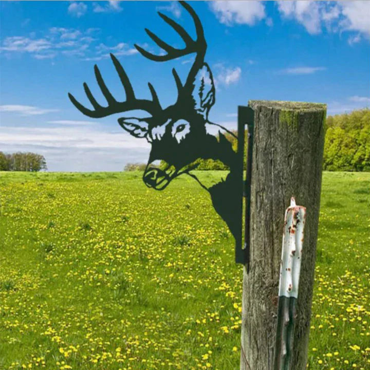 BowLift | Outdoor Garden Farm Spying Goat Metal Artwork Indoor Decoration