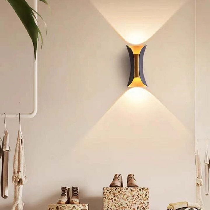 BowLift | Elegant Waterproof LED Wall Light Outdoor made of Aluminium