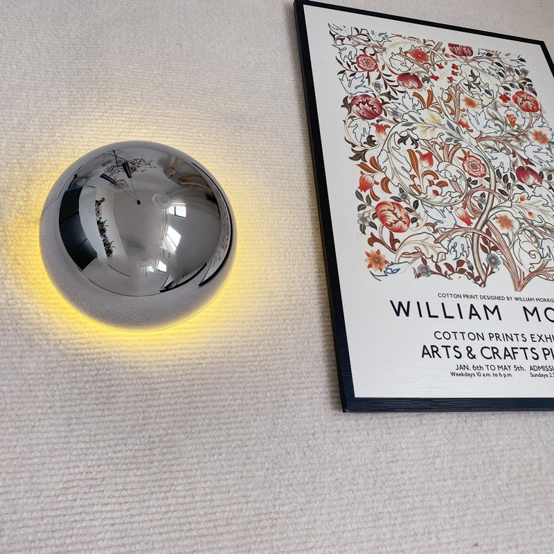 Wall Lamp with Retro Architectural Look – NovaLux | Bowlift