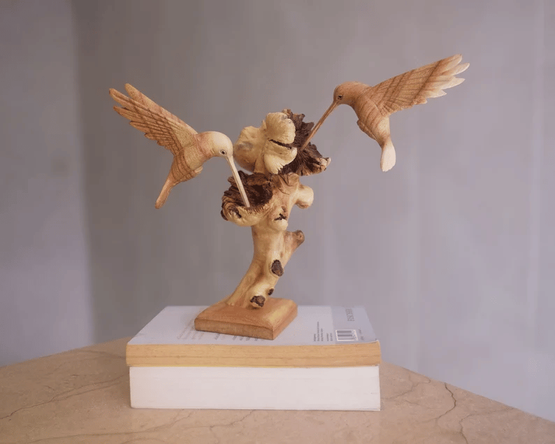 BowLift | Hummingbird Feeding on a Flower, Handmade Sculpture