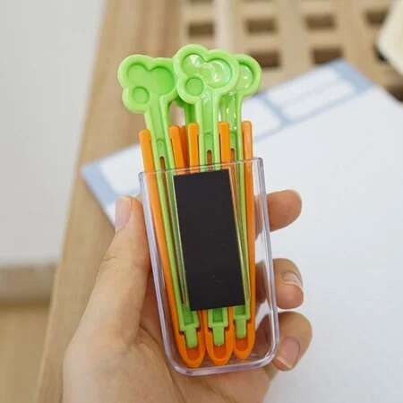 5PCS Food Sealing Clip Carrot Shape Bowlift