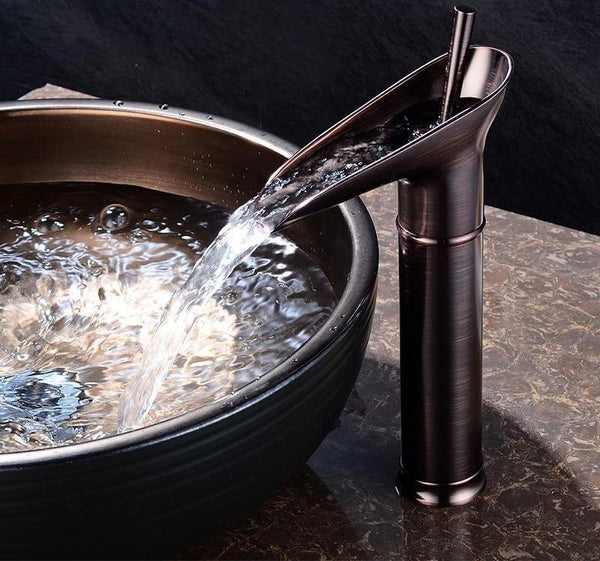 BowLift | CascadeFlow Luxe Waterfall Basin Mixer Tap