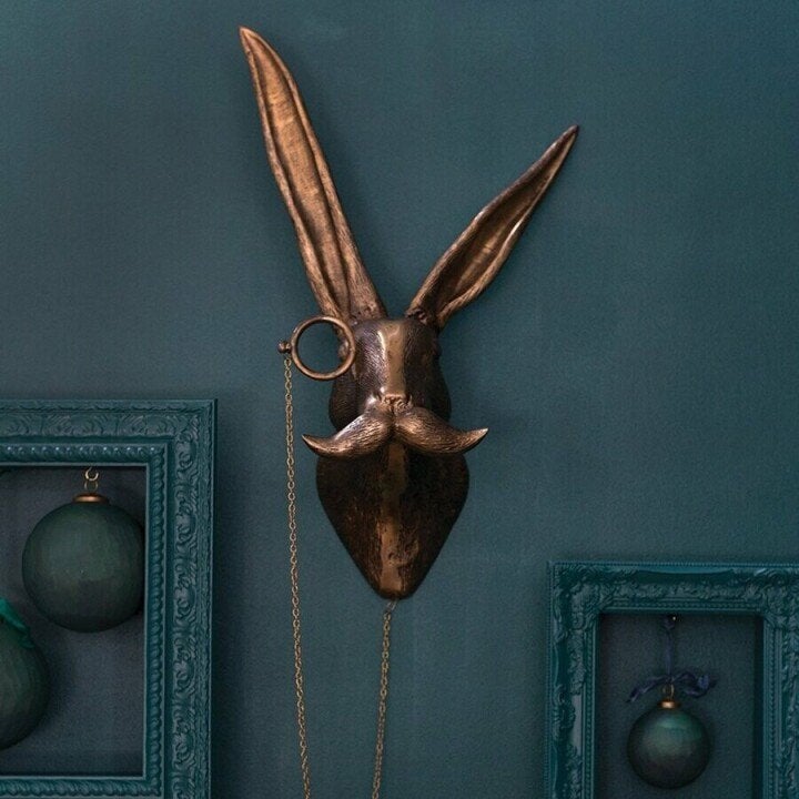 ArtBeest Animal Head Wall Decoration – Hand-Painted Playful Figures Made of Resin | Bowlift