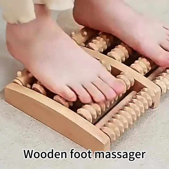Wooden Foot Roller – Reduce Tension and Stimulate Blood Circulation | Bowlift
