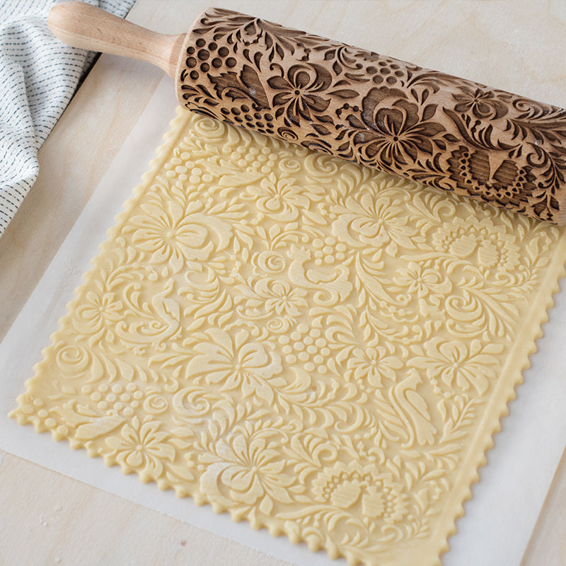 FestiveFlex — Enchant your cookies into unforgettable masterpieces full of Christmas magic! | Bowlift