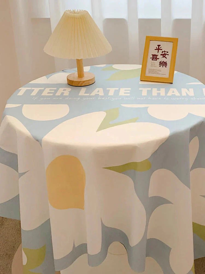 BowLift | Checked Design Round Cotton Tablecloth