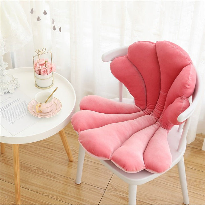 BowLift | Chic Velvet Shell Cushion - Luxurious and Stylish Cushion for Living Room, Bedroom