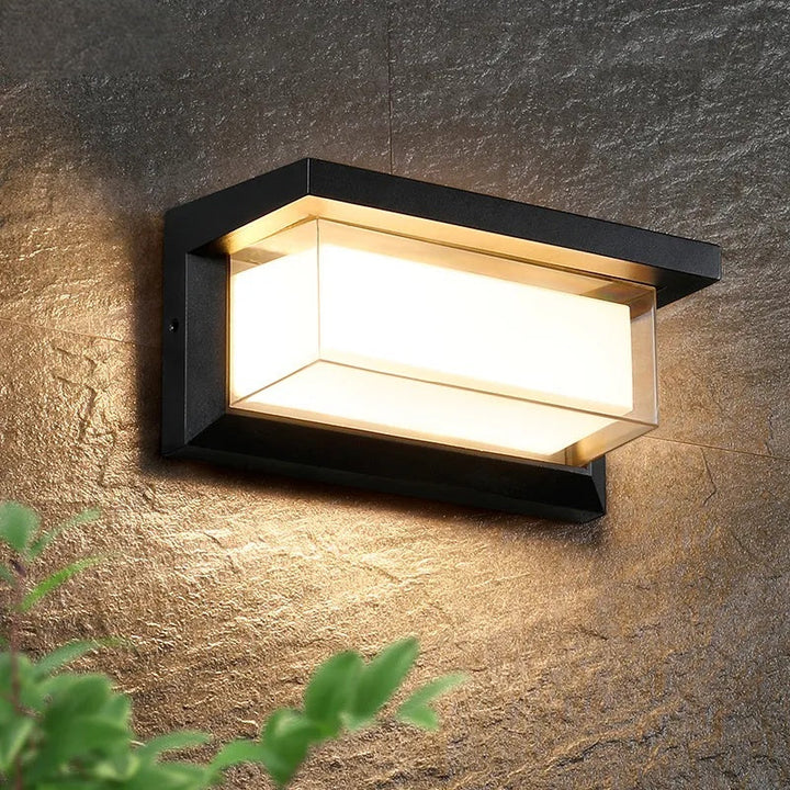 Modern outdoor wall light for garden and terrace | Bowlift
