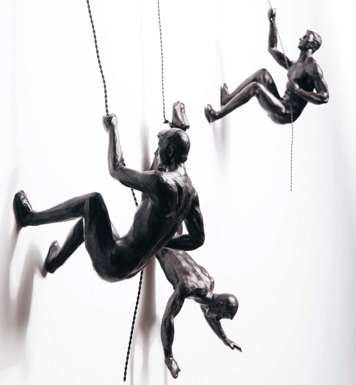 BowLift | Wall sculpture ClimbArtis | Symbol of strength & growth | Handcrafted from resin & iron wire