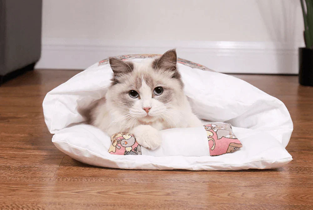 Comfortable Cat Sleeping Bag - SnugKitty Bowlift