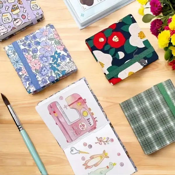 BowLift | Compact Creativity Anytime, Anywhere - KunstZet Watercolour Set