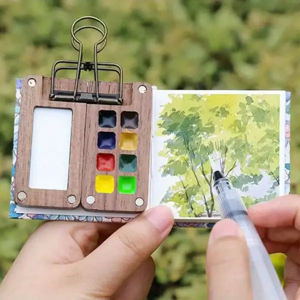 BowLift | Compact Creativity Anytime, Anywhere - KunstZet Watercolour Set