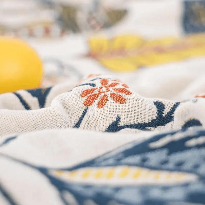 BowLift | MEADOWNEST BLANKET – Rustic Cotton Blanket with Floral Pattern & Reversible Design