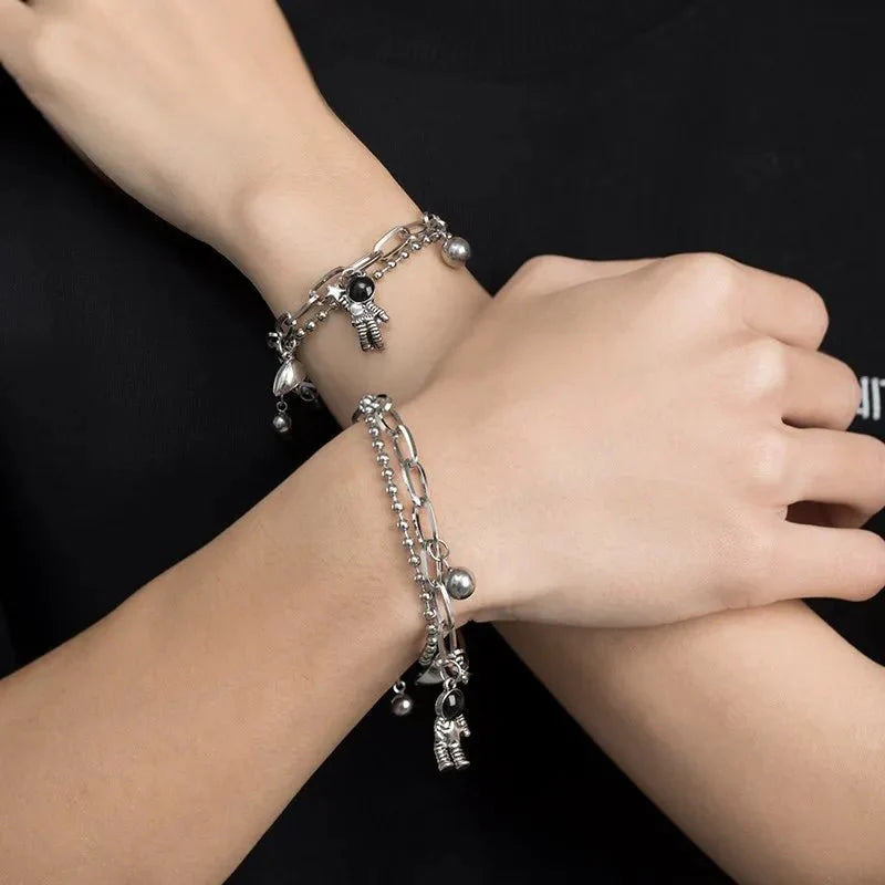 BowLift | Couples Astronaut Magnetic Heart Bracelet Set