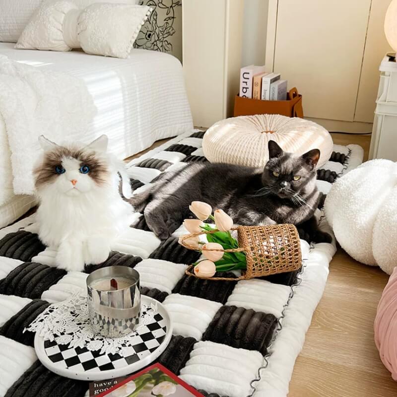 BowLift | HOMECUDDLE Blanket – Soft Chenille Pet Blanket with Style & Furniture Protection
