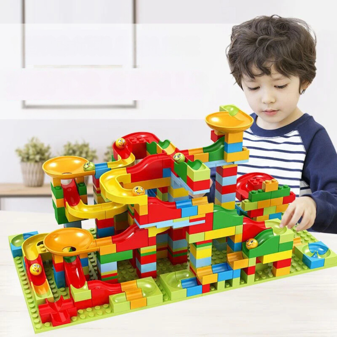 BowLift | Educational Marble Run Building Block Set