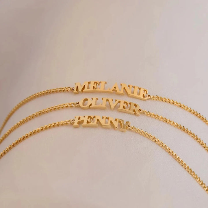 BowLift | Customized Name Chain Bracelet