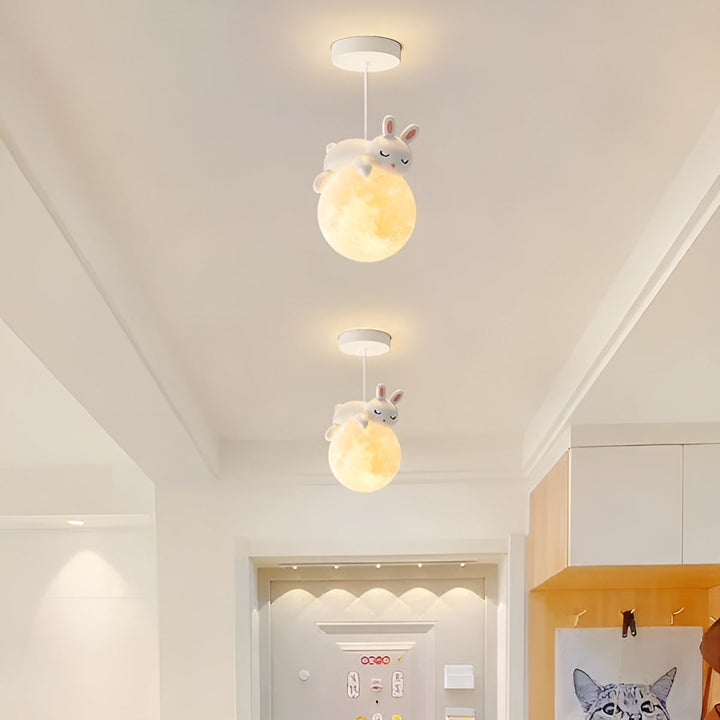 BowLift | Children's Ceiling Lamp Mondolino | LED Hanging Lamp with Moon & Animals | Dimmable & Energy Efficient | For 3–5 m² Rooms