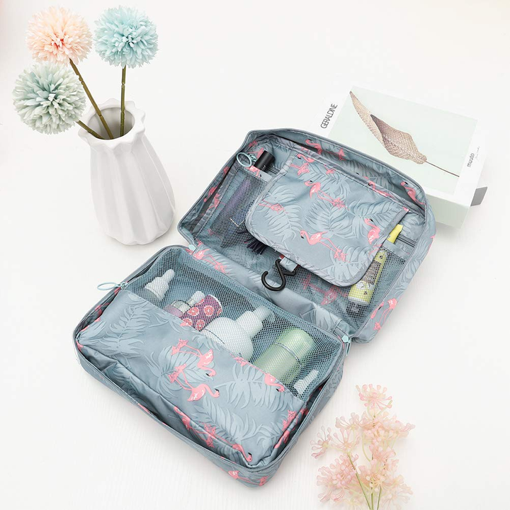 BowLift | TravelEase – Water-repellent Cosmetic Bag with Hook and Compartments | Travel Toiletry Bag