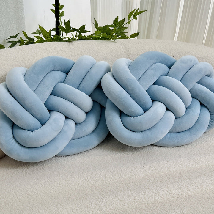CozyPlush Set with 2 Plush Decorative Pillows – Soft Elegance for Your Home Bowlift