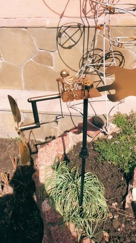 BowLift | RockaVibe — Let your garden rock with every breeze and make your heart race!