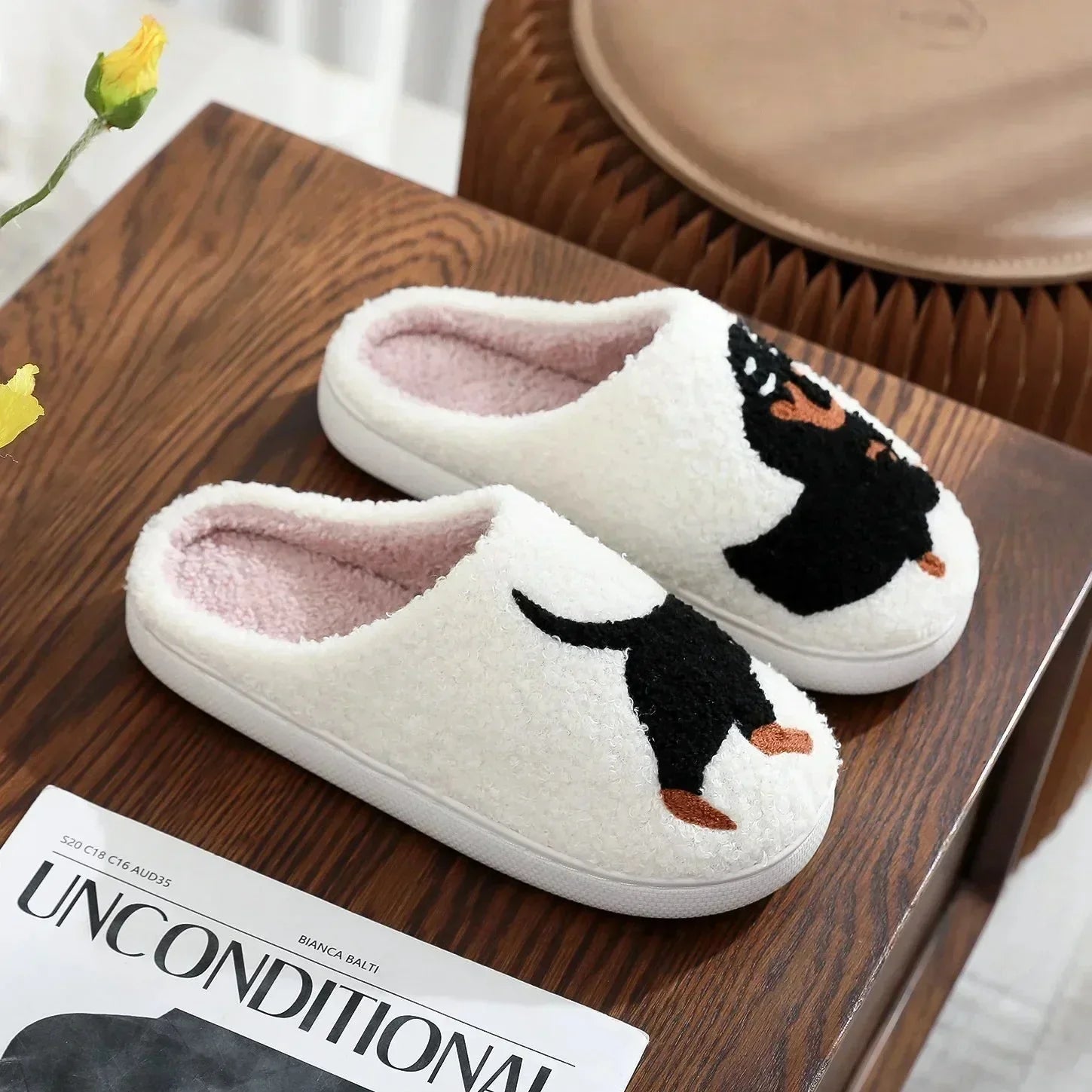 BowLift | Dachshund Wursthund Slippers