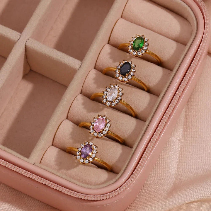 BowLift | Dainty Adjustable Oval Diamond Rings