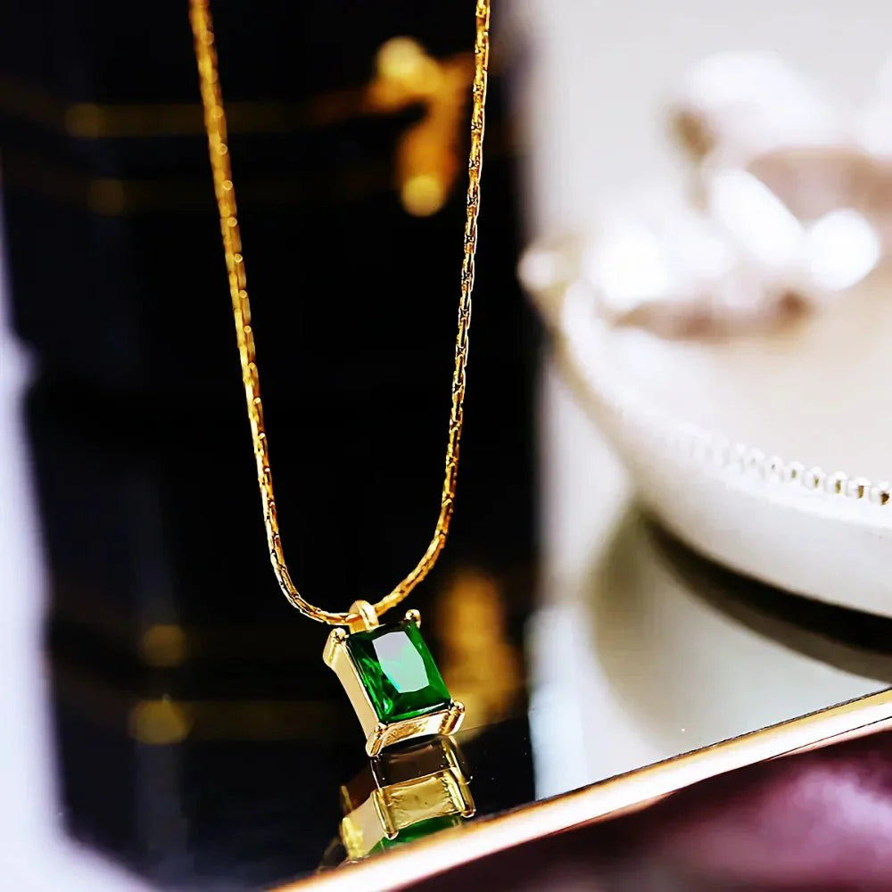 BowLift | Dainty Aurora Necklace