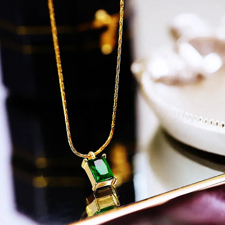 BowLift | Dainty Aurora Necklace