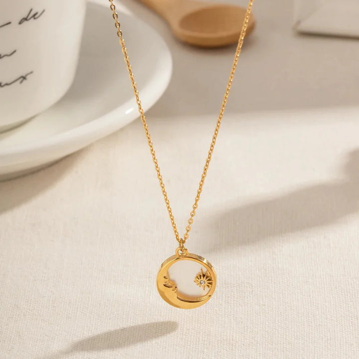 BowLift | Dainty Crescent Moon & Star Pendant Necklace
