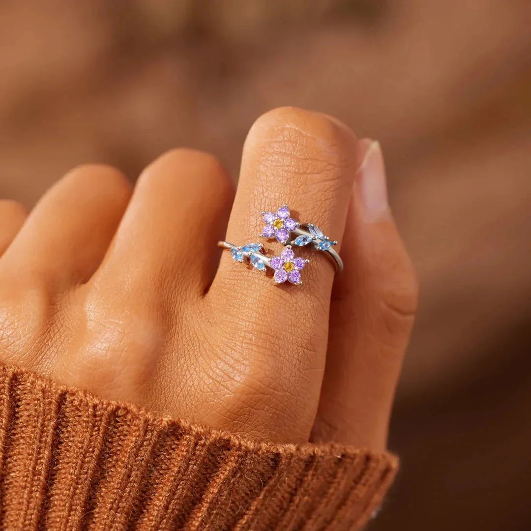 BowLift | Dainty Forget-Me-Nots Floral Ring
