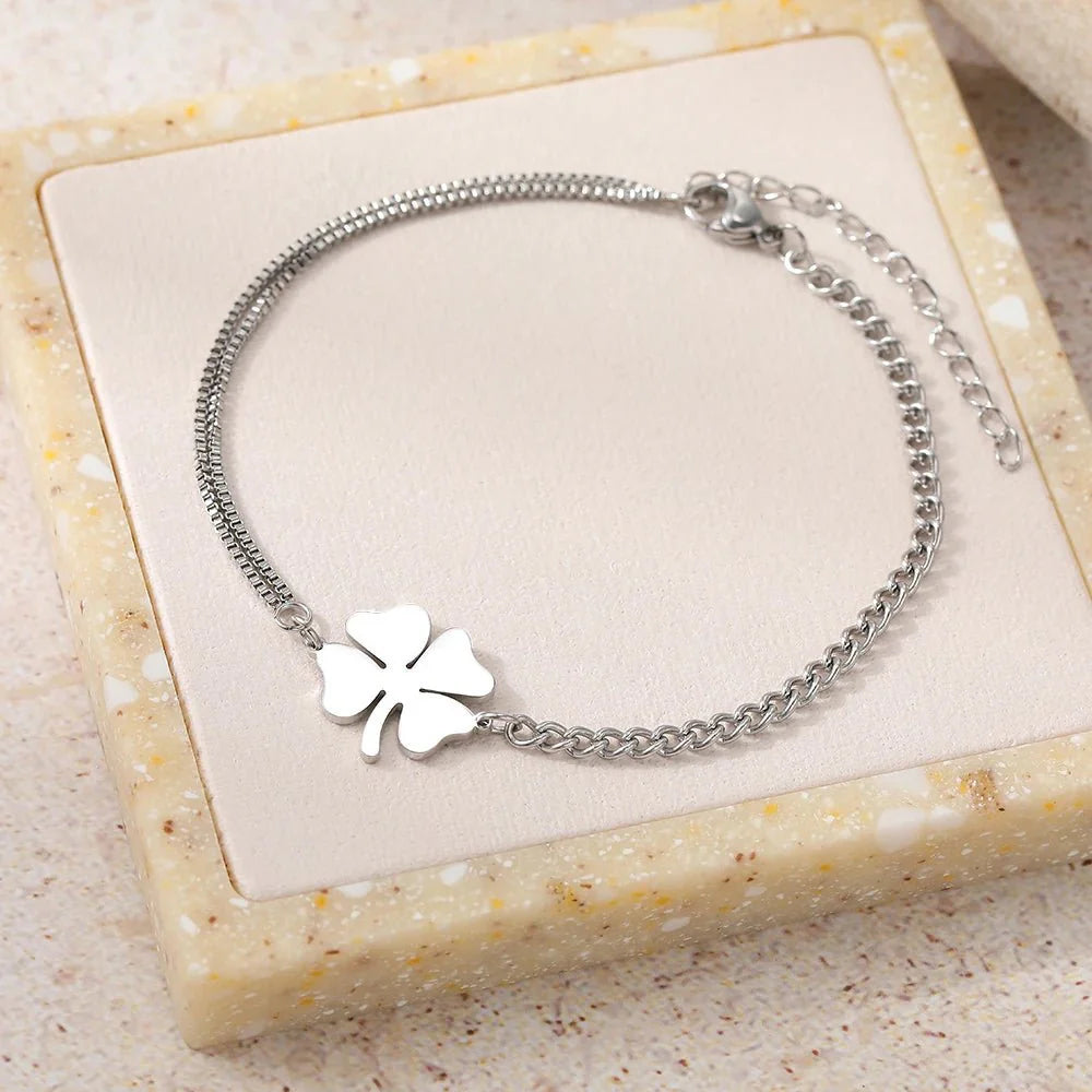 BowLift | Dainty Four Leaf Clover Layered Chain Bracelet