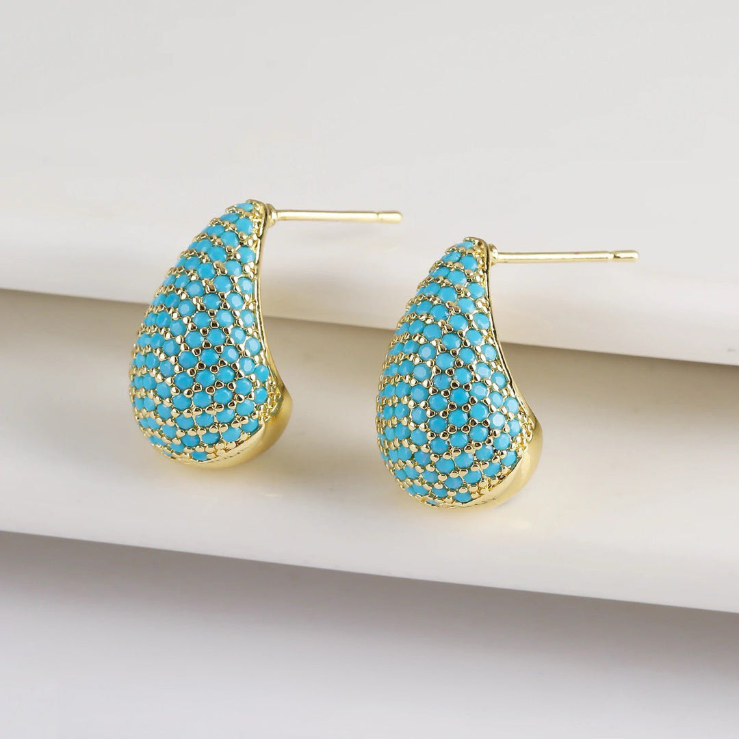 BowLift | Dainty Glimmering Diamond Teardrop Earrings