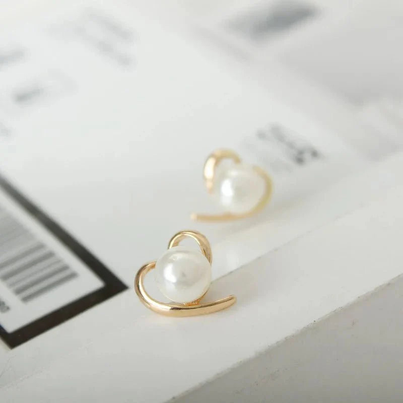 BowLift | Dainty Gold Accented Heart Pearl Stud Earrings