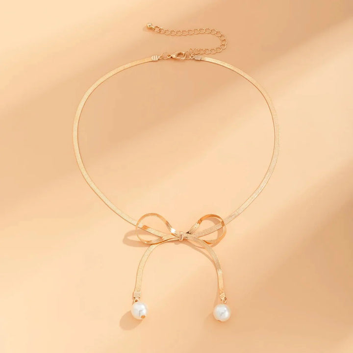 BowLift | Dainty Herringbone Pearl Bow Necklace