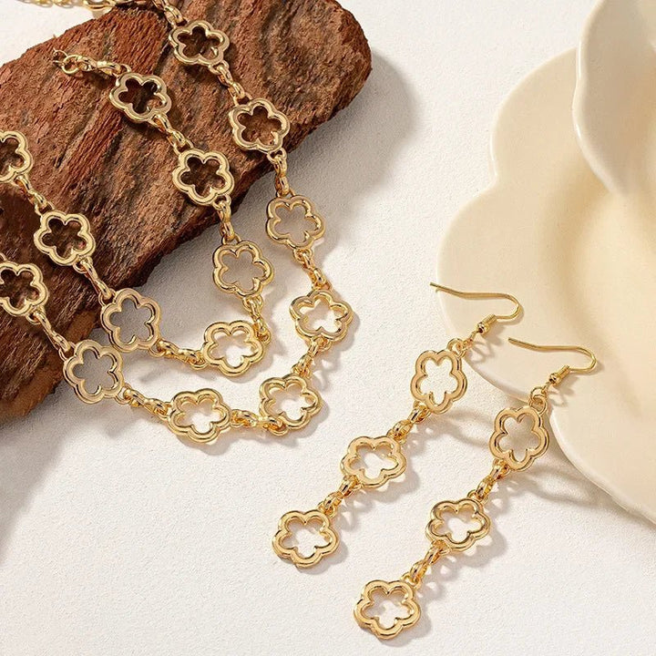 BowLift | Dainty Open Clover Choker Necklace, Bracelet, Earring Set