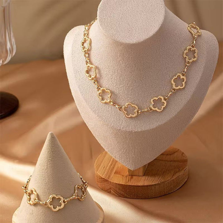 BowLift | Dainty Open Clover Choker Necklace, Bracelet, Earring Set